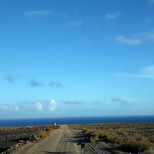 https://casa-chona.in-canary-islands.com